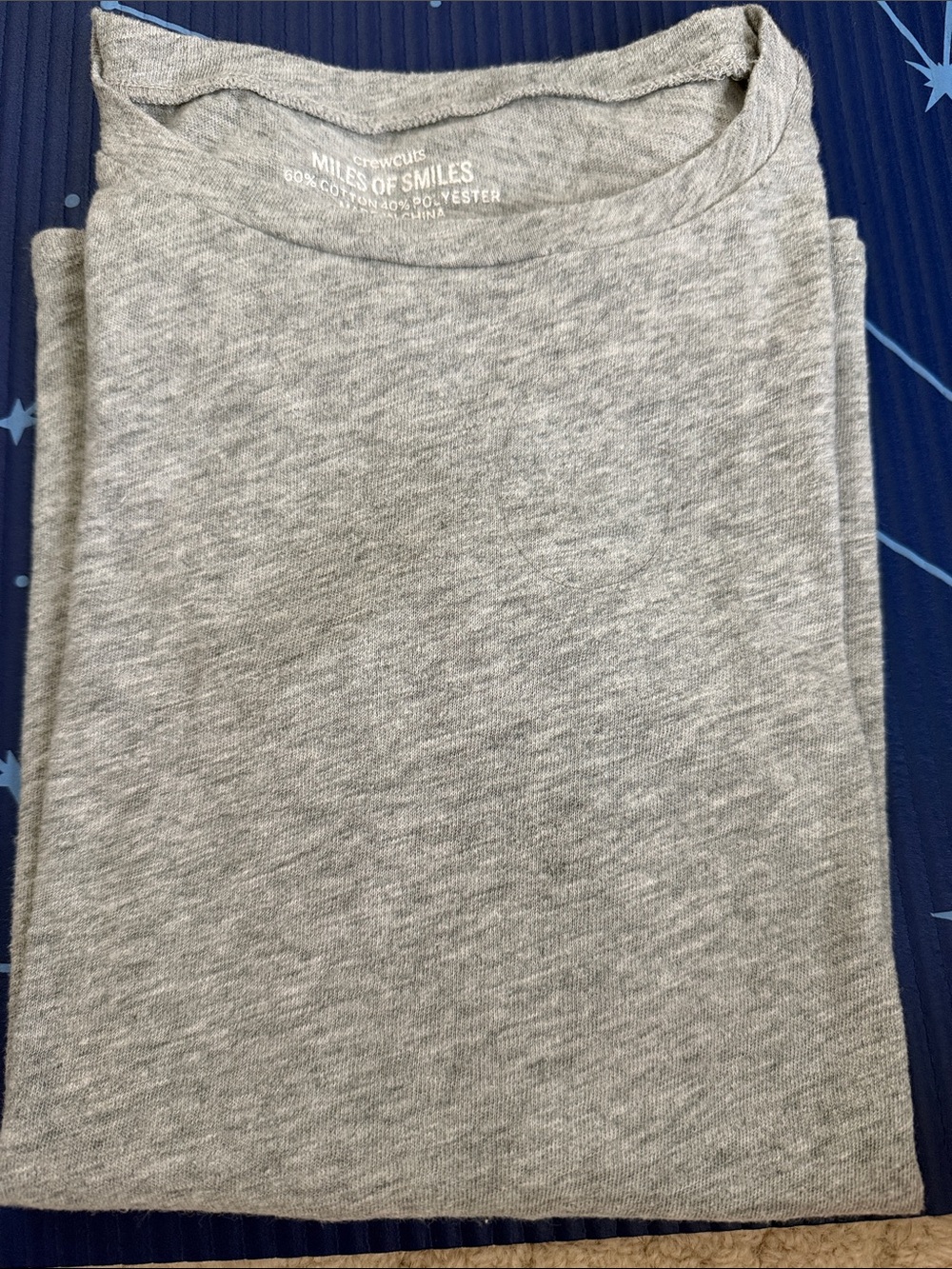 Crewcuts Heather Gray Long Sleeve Tee with Small ❤️